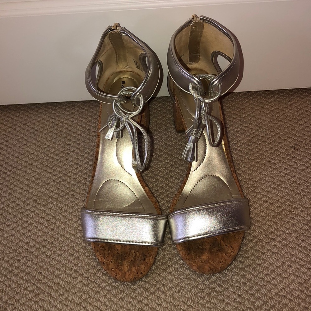 Bandolino Semise 2.25in Heel in Platino